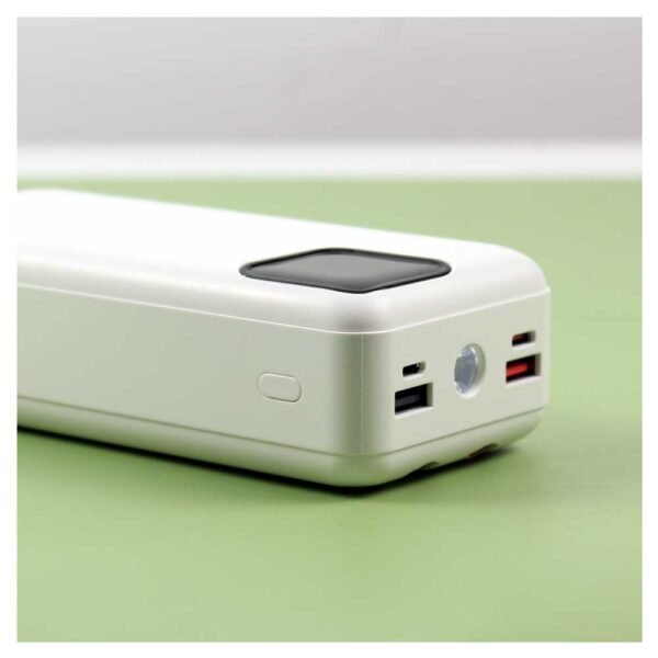 creative_link, corporate_gifts_dubai, tech_products